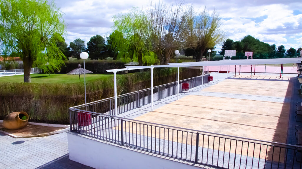 Terraza Exterior del Club Deportivo Las Tinajas